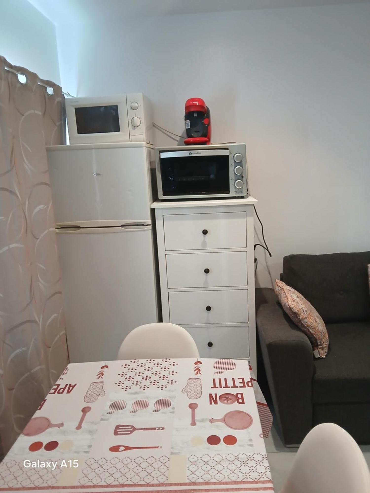 Appartement Almadrava *