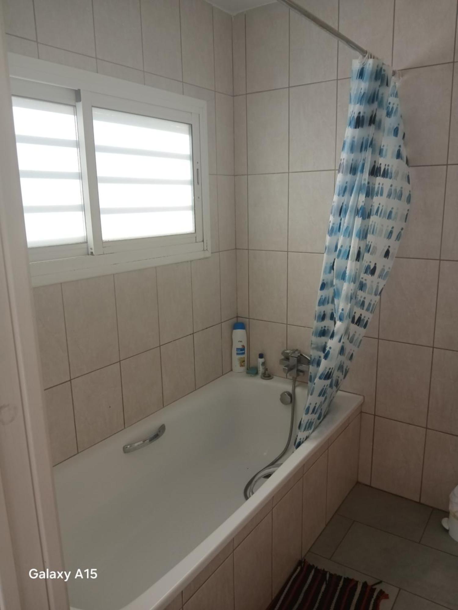 Appartement Almadrava *